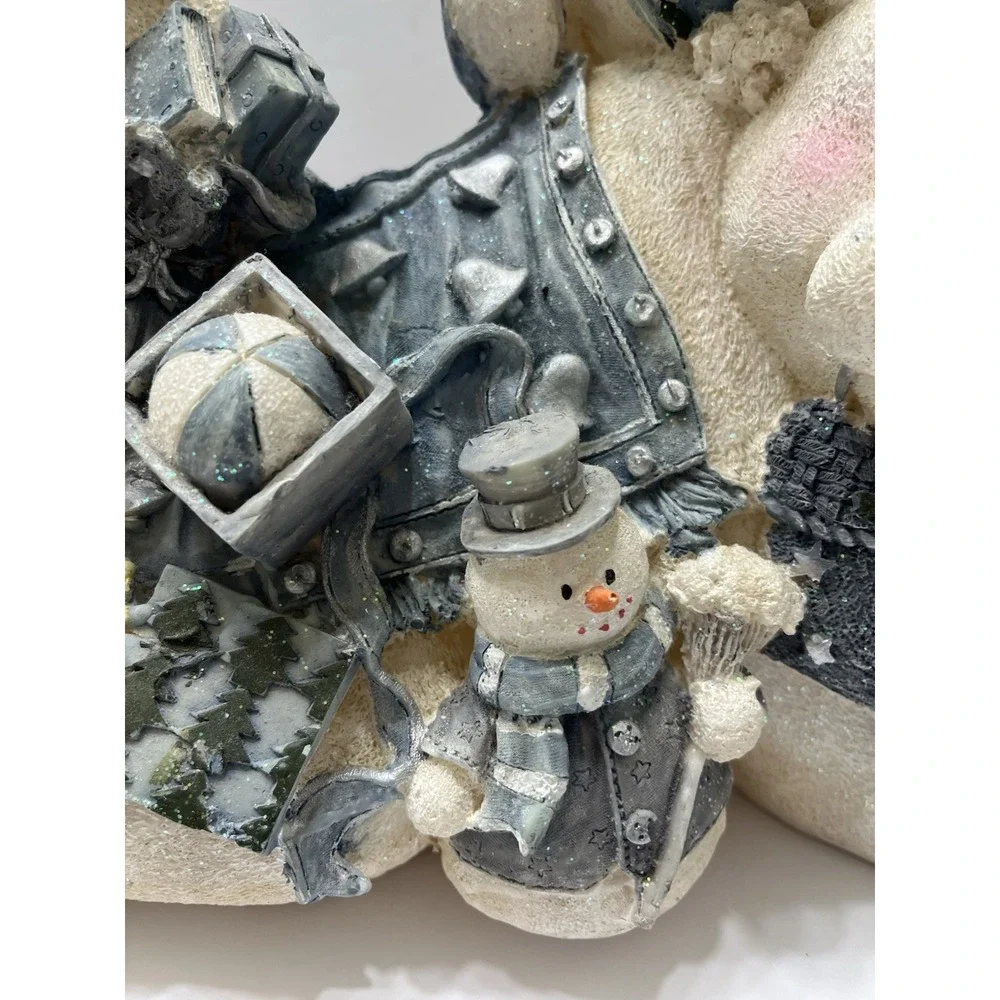 Vintage Christmas Collection by Lincolnshire Polar Bear Snowman Resin 10x10x8